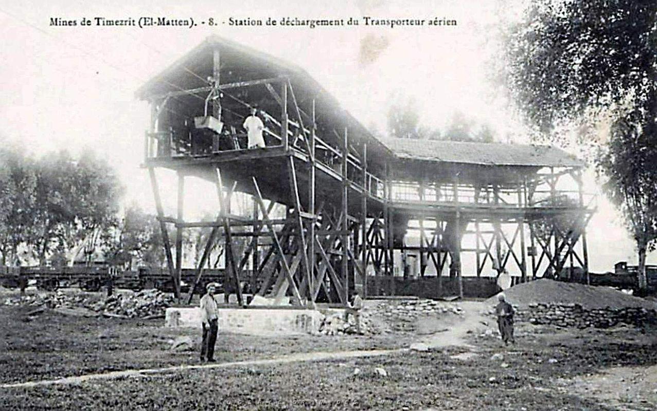 El-Matten - Mines de Fer de Timezrit - Station de dechargement du Transporteur arien.jpg